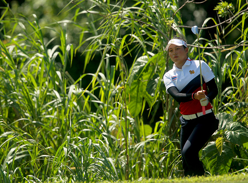 Atthaya Thitikul chips onto the green on No. 8