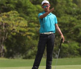 aidric chan reated after he miss putt in hole 12