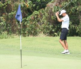 peter tyler po dispointed after missing his shots in hole 16